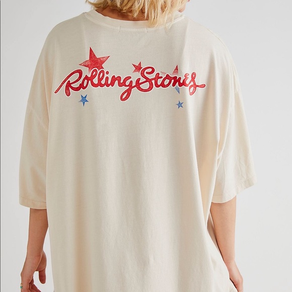 ✨NEW!✨Free People Rolling Stones One Size Tee - Picture 2 of 5